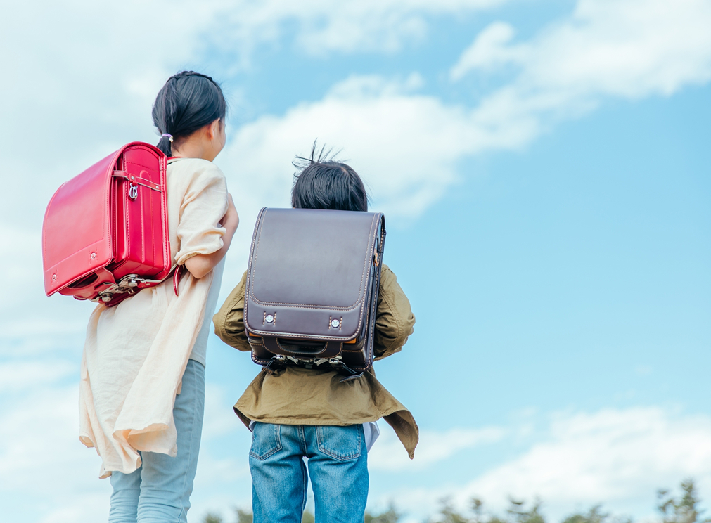 子どもたちの笑顔を広げる寄贈活動