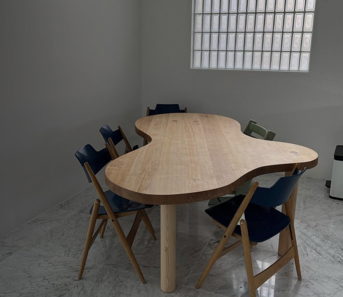 オフィス家具